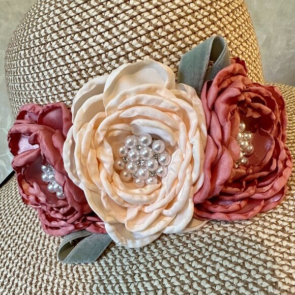 Elegant Women's Tweed Sun Hat With Satin Flowers And Pearls Special Event (NEW) - Picture 3 of 12